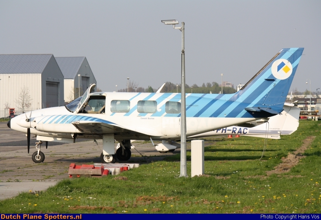 PH-OAL Piper PA-31 Navajo C Convent Aviation by Hans Vos