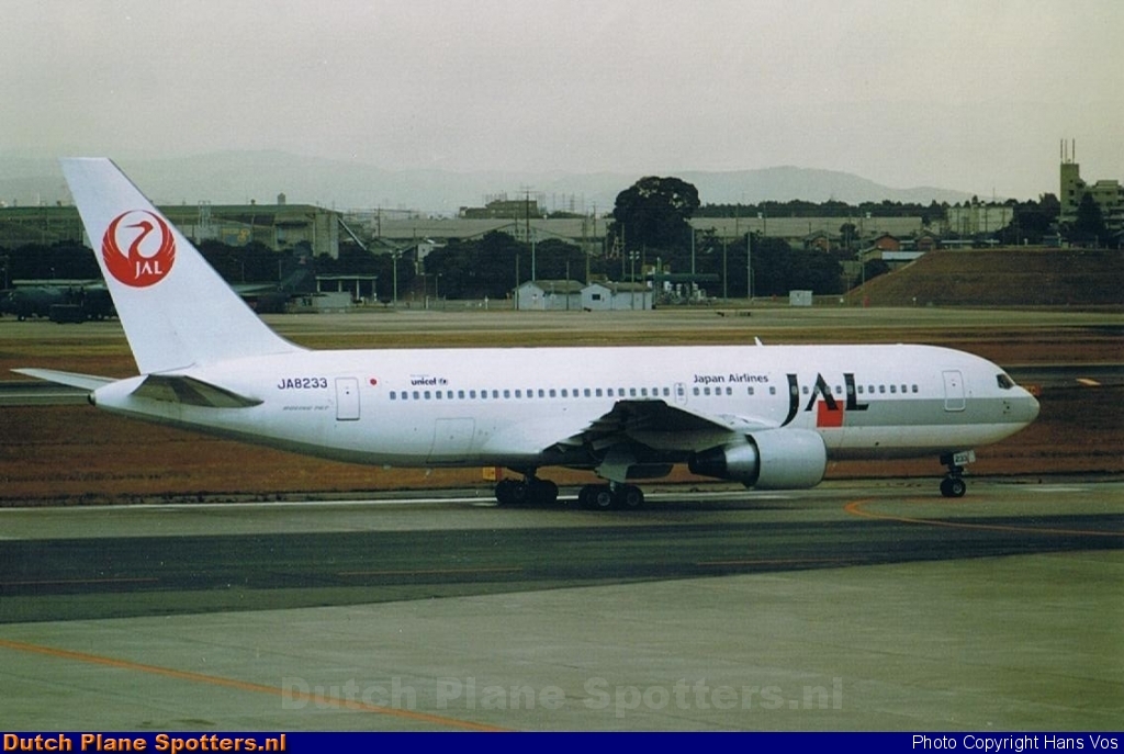 JA8233 Boeing 767-200 JAL - Japan Airlines by Hans Vos