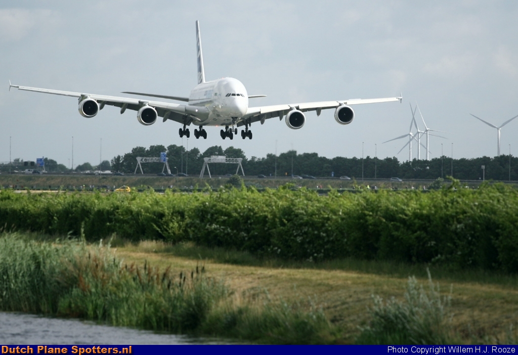 F-WWDD Airbus A380-800 Airbus Industrie by Willem H.J. Rooze