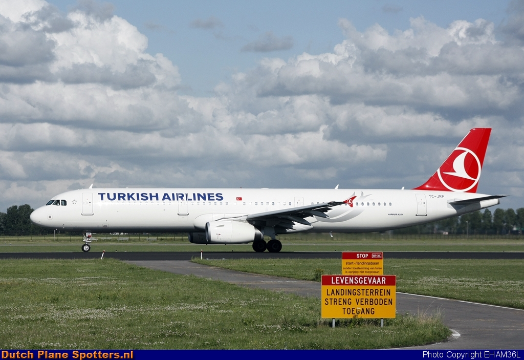 TC-JRP Airbus A321 Turkish Airlines by EHAM36L