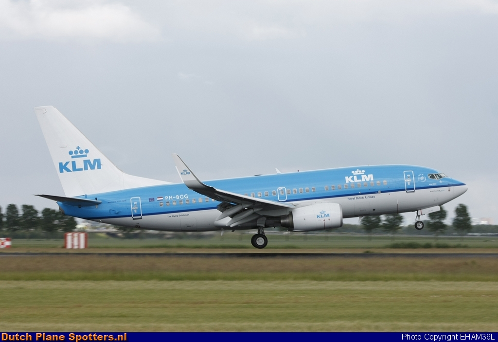 PH-BGG Boeing 737-700 KLM Royal Dutch Airlines by EHAM36L