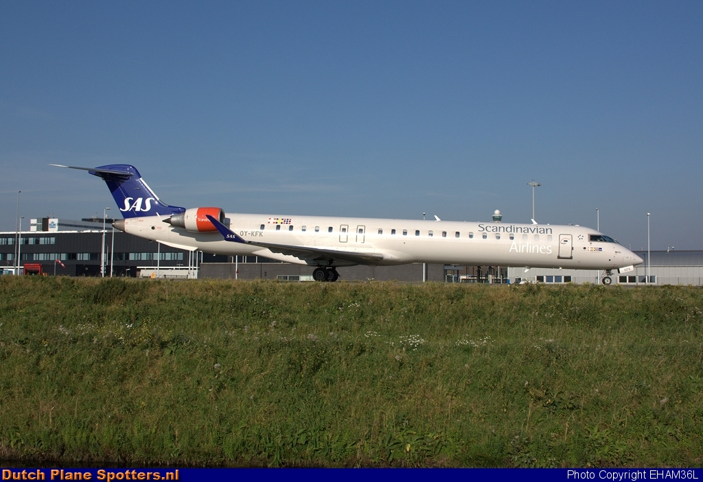 OY-KFK Bombardier Canadair CRJ900 SAS Scandinavian Airlines by EHAM36L