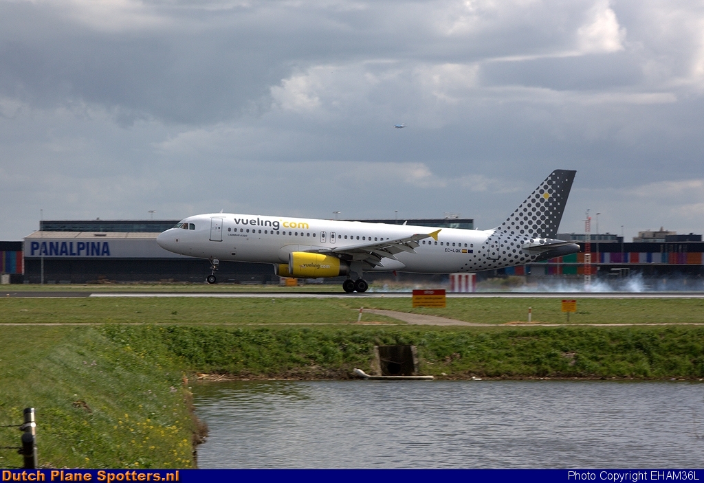 EC-LQK Airbus A320 Vueling.com by EHAM36L