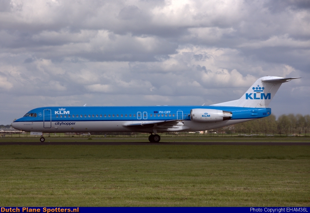 PH-OFP Fokker 100 KLM Cityhopper by EHAM36L