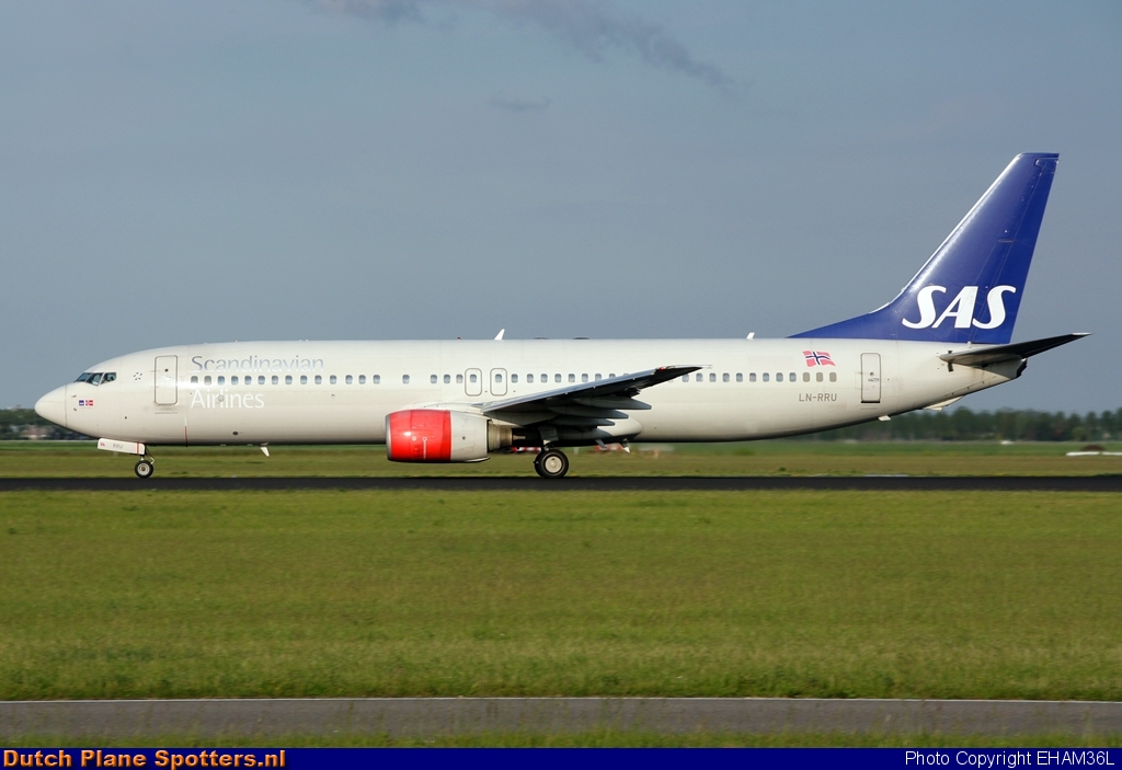 LN-RRU Boeing 737-800 SAS Scandinavian Airlines by EHAM36L