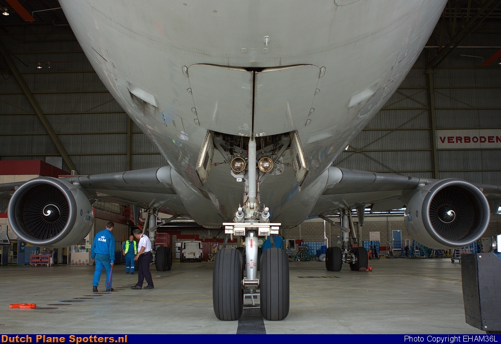 PH-KCK McDonnell Douglas MD-11 KLM Royal Dutch Airlines by EHAM36L