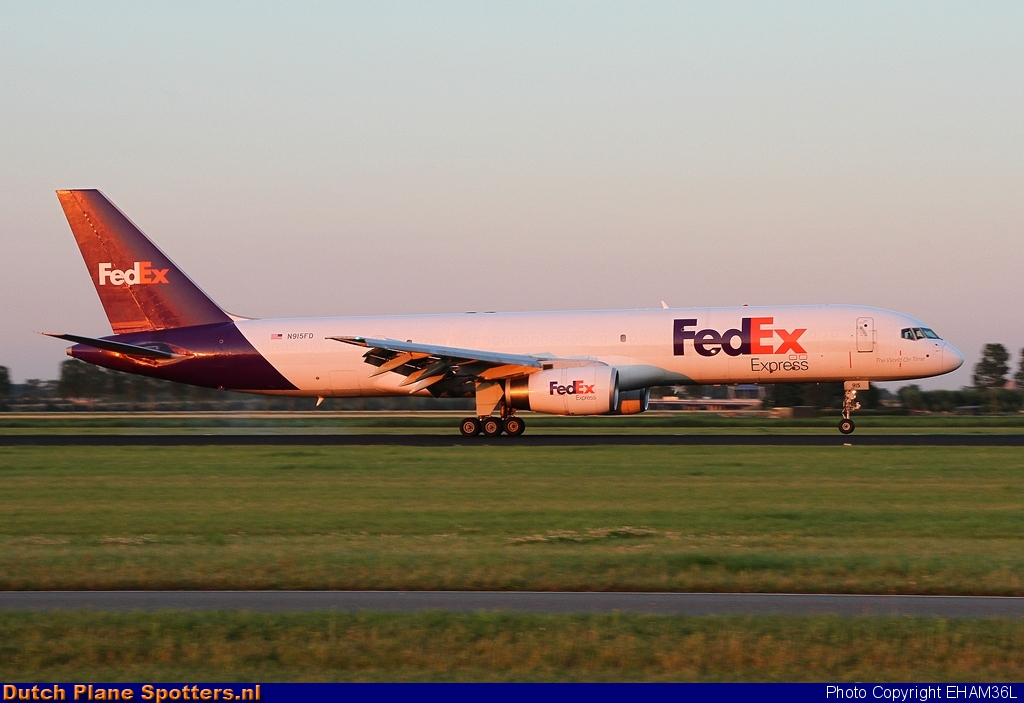 N915FD Boeing 757-200 FedEx by EHAM36L