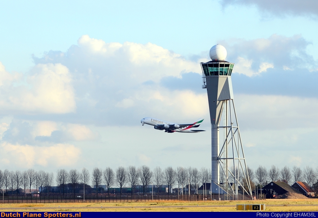 A6-EDR Airbus A380-800 Emirates by EHAM36L