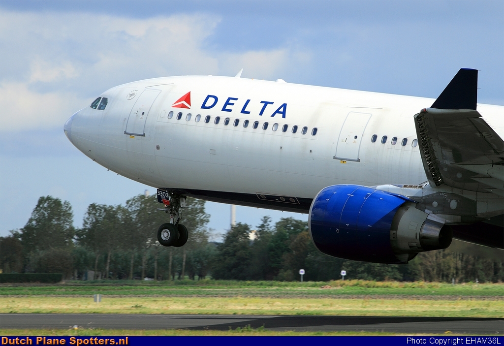 N803NW Airbus A330-300 Delta Airlines by EHAM36L