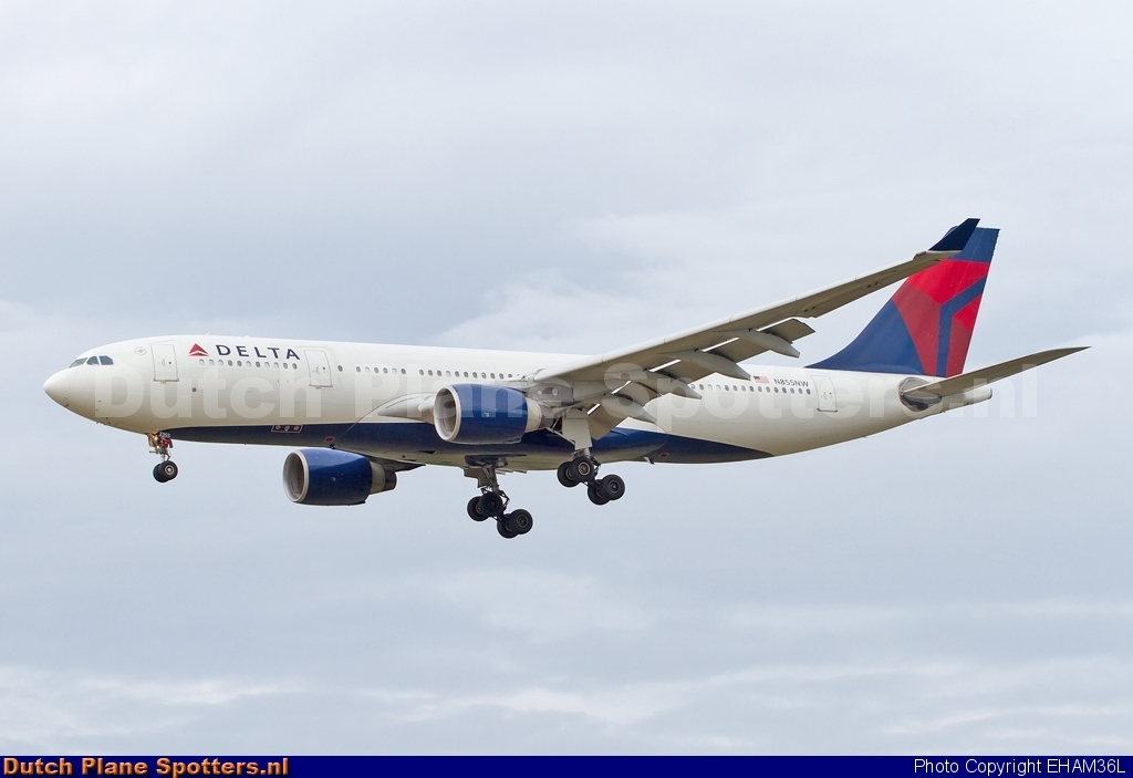 N855NW Airbus A330-200 Delta Airlines by EHAM36L