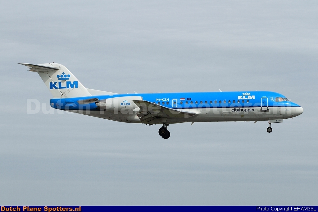 PH-KZH Fokker 70 KLM Cityhopper by EHAM36L