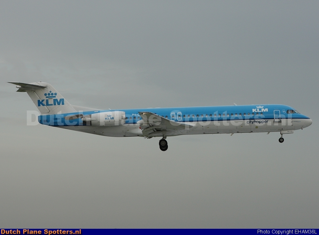 PH-OFM Fokker 100 KLM Cityhopper by EHAM36L