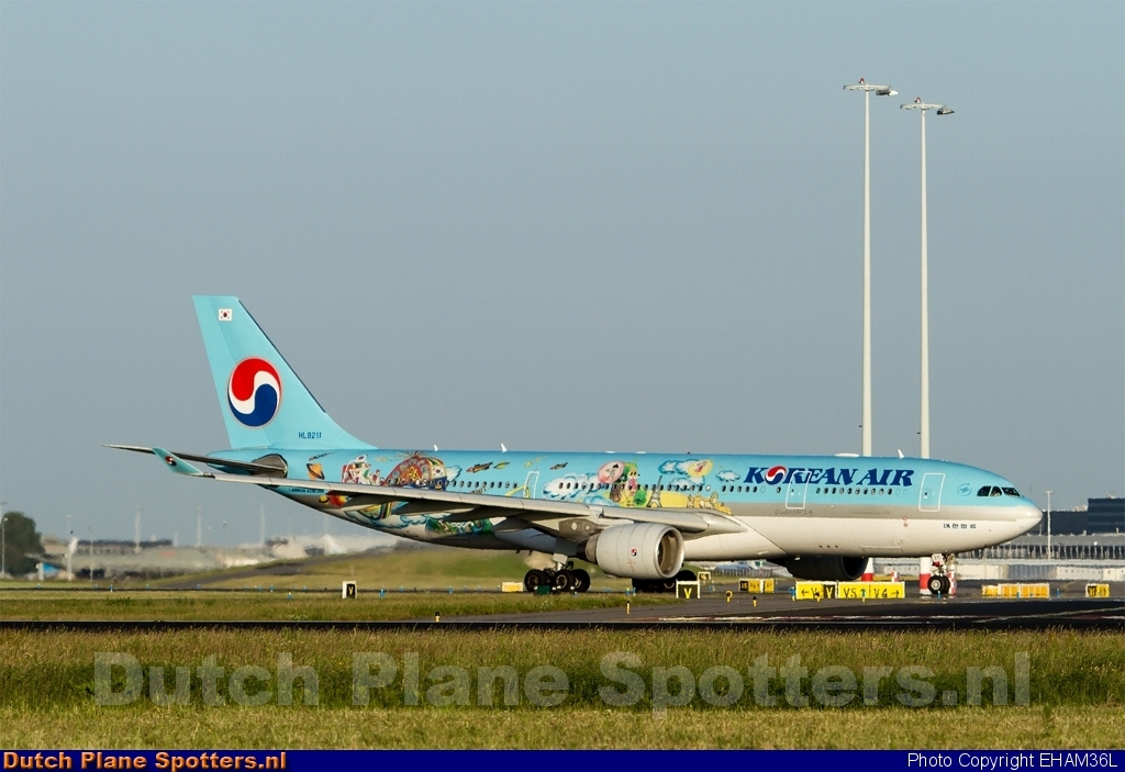 HL8211 Airbus A330-200 Korean Air by EHAM36L