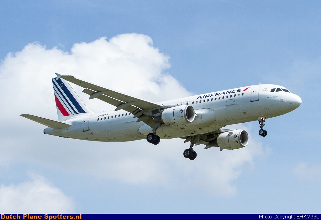 F-HEPA Airbus A320 Air France by EHAM36L