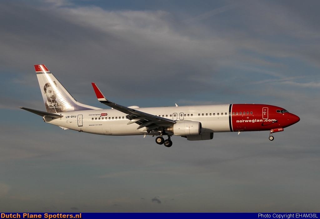 LN-DYJ Boeing 737-800 Norwegian Air Shuttle by EHAM36L