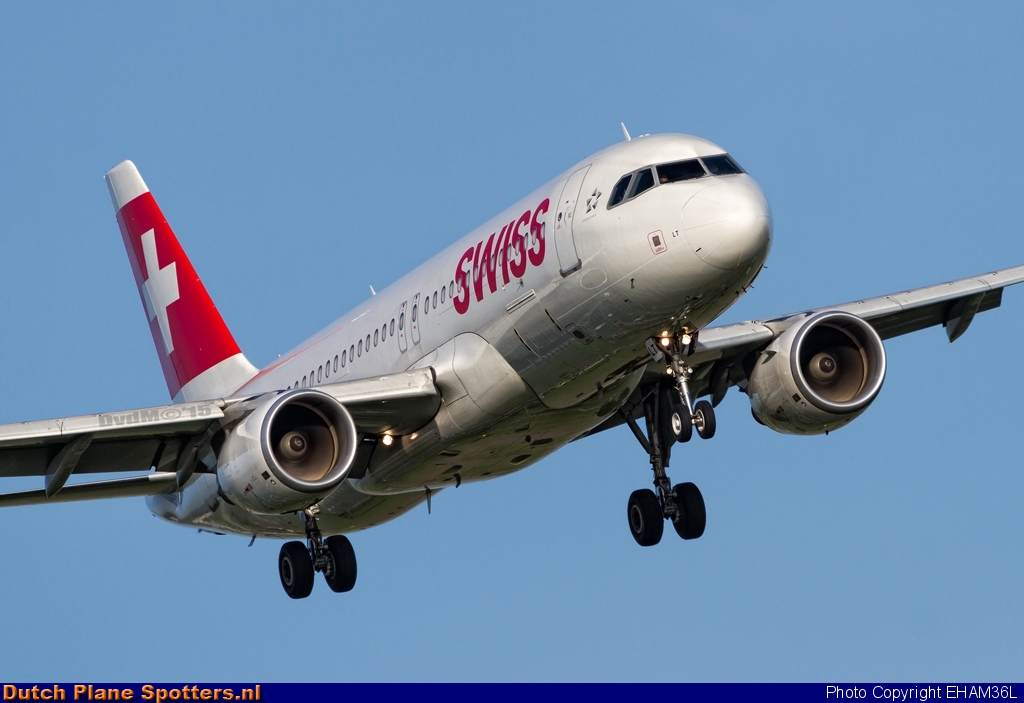 HB-JLT Airbus A320 Swiss International Air Lines by EHAM36L