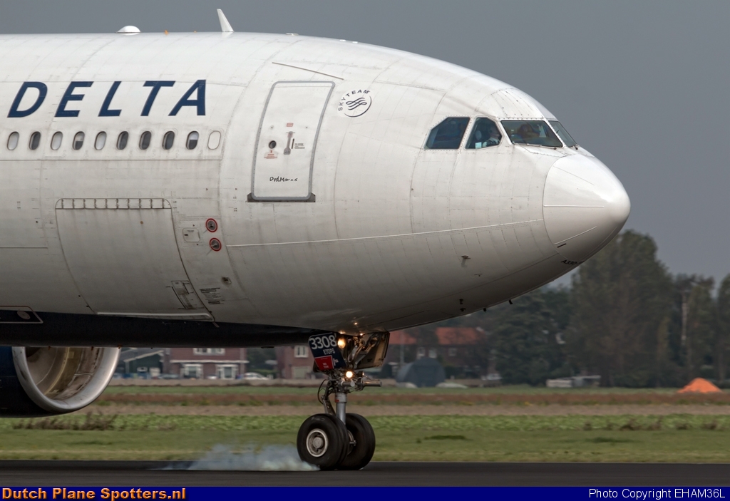 N808NW Airbus A330-300 Delta Airlines by EHAM36L