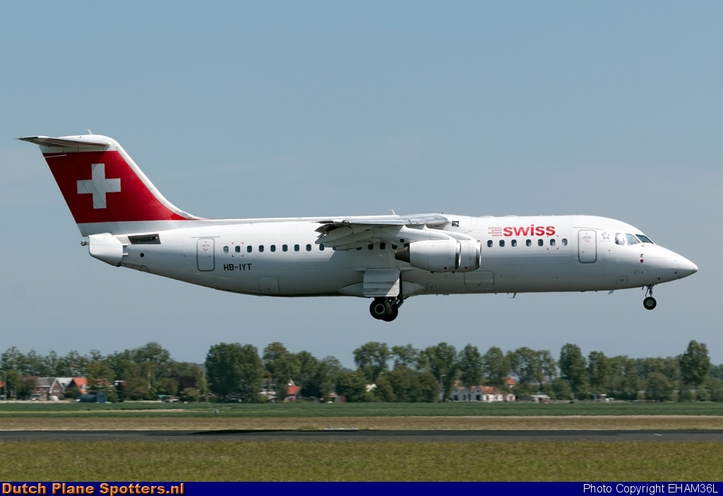 HB-IYT BAe 146 Swiss International Air Lines by EHAM36L