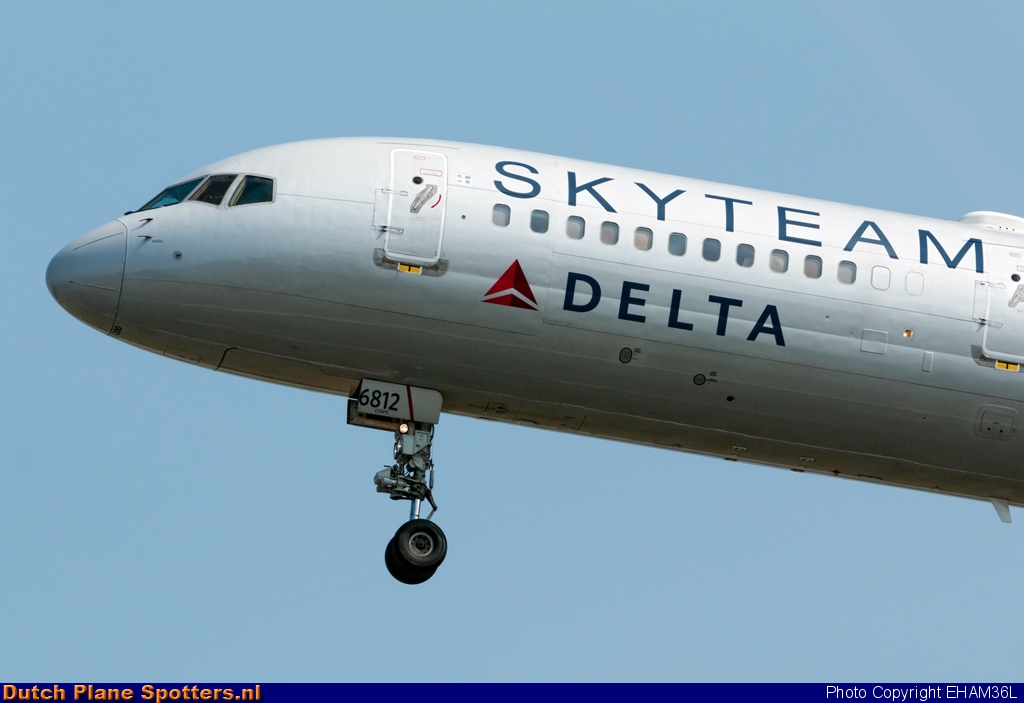 N717TW Boeing 757-200 Delta Airlines by EHAM36L