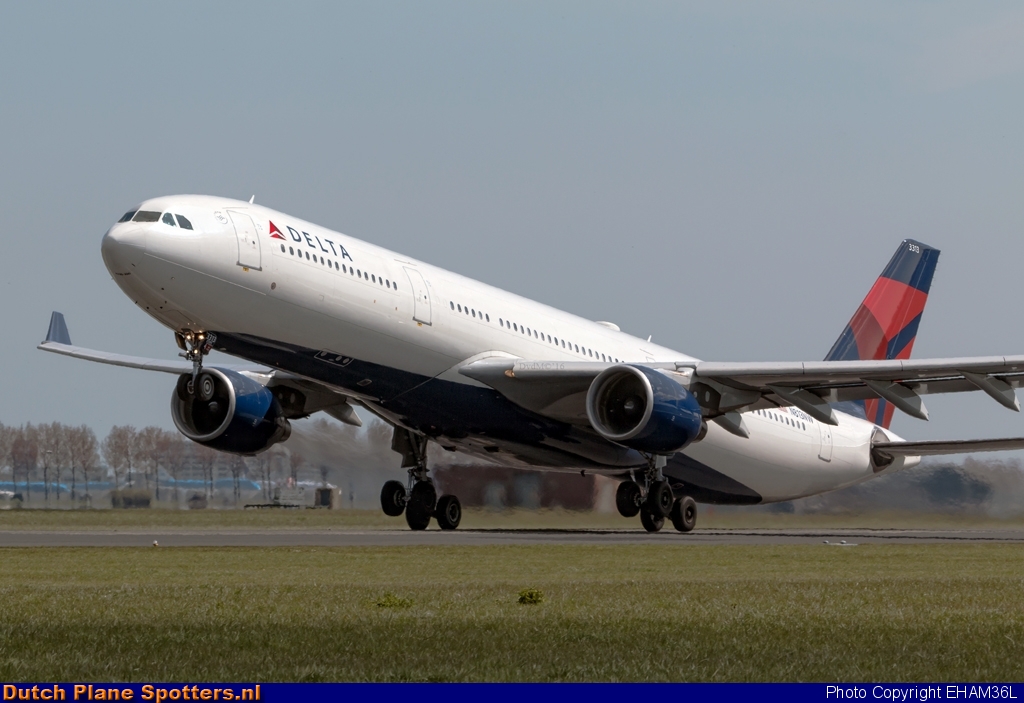 N813NW Airbus A330-200 Delta Airlines by EHAM36L