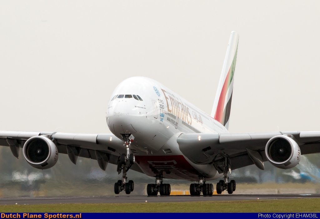 A6-EEX Airbus A380-800 Emirates by EHAM36L
