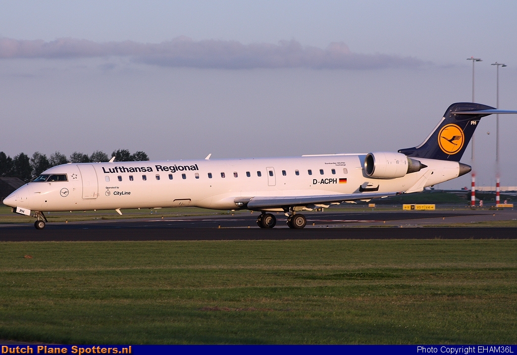 D-ACPH Bombardier Canadair CRJ700 CityLine (Lufthansa Regional) by EHAM36L