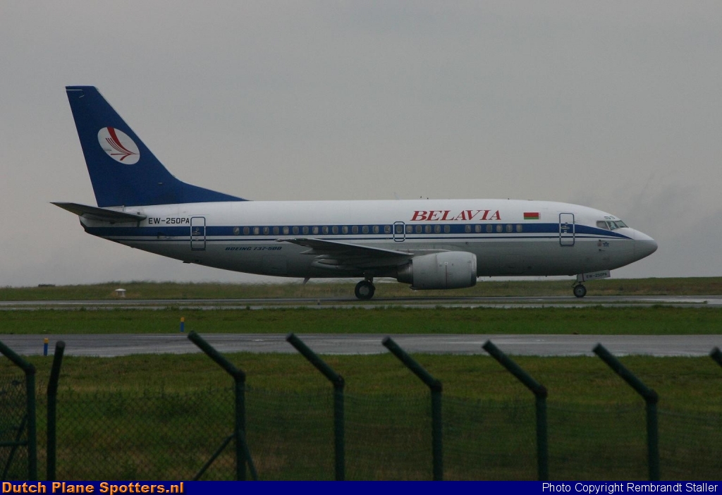 EW-250PA Boeing 737-500 Belavia Belarusian Airlines by Rembrandt Staller
