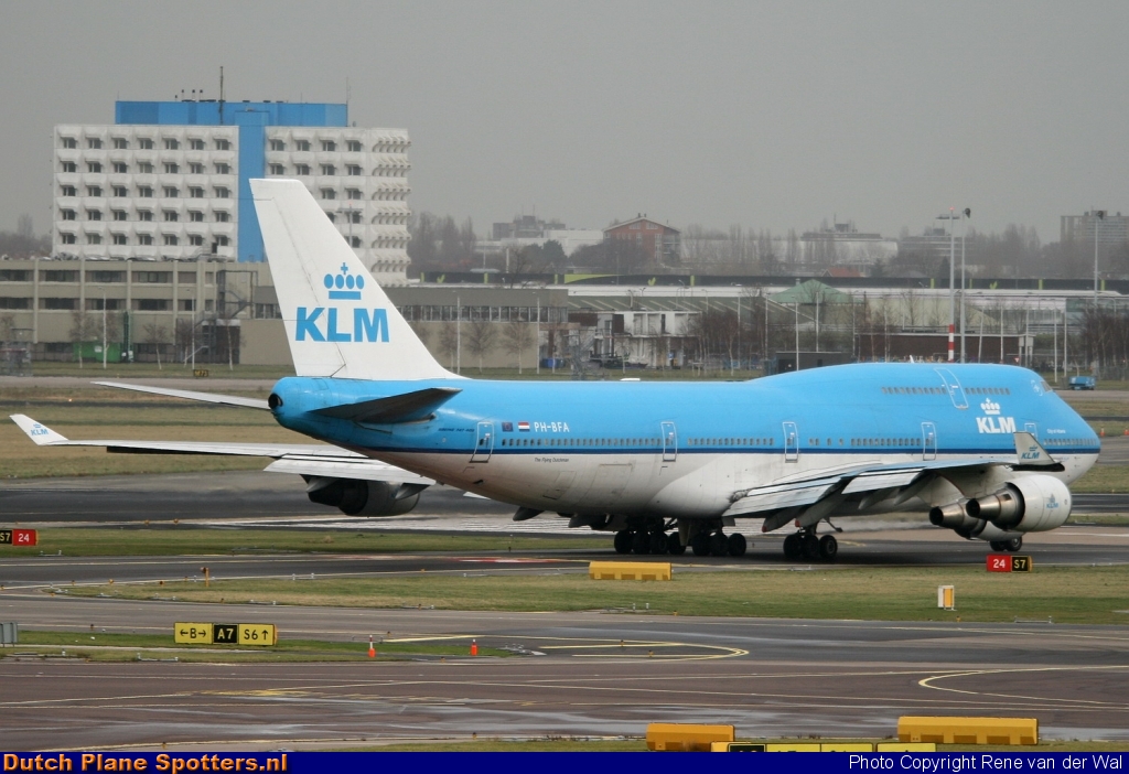 PH-BFA Boeing 747-400 KLM Royal Dutch Airlines by Rene van der Wal