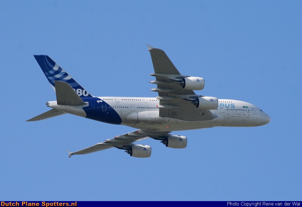 F-WWDD Airbus A380-800 Airbus Industrie by Rene van der Wal