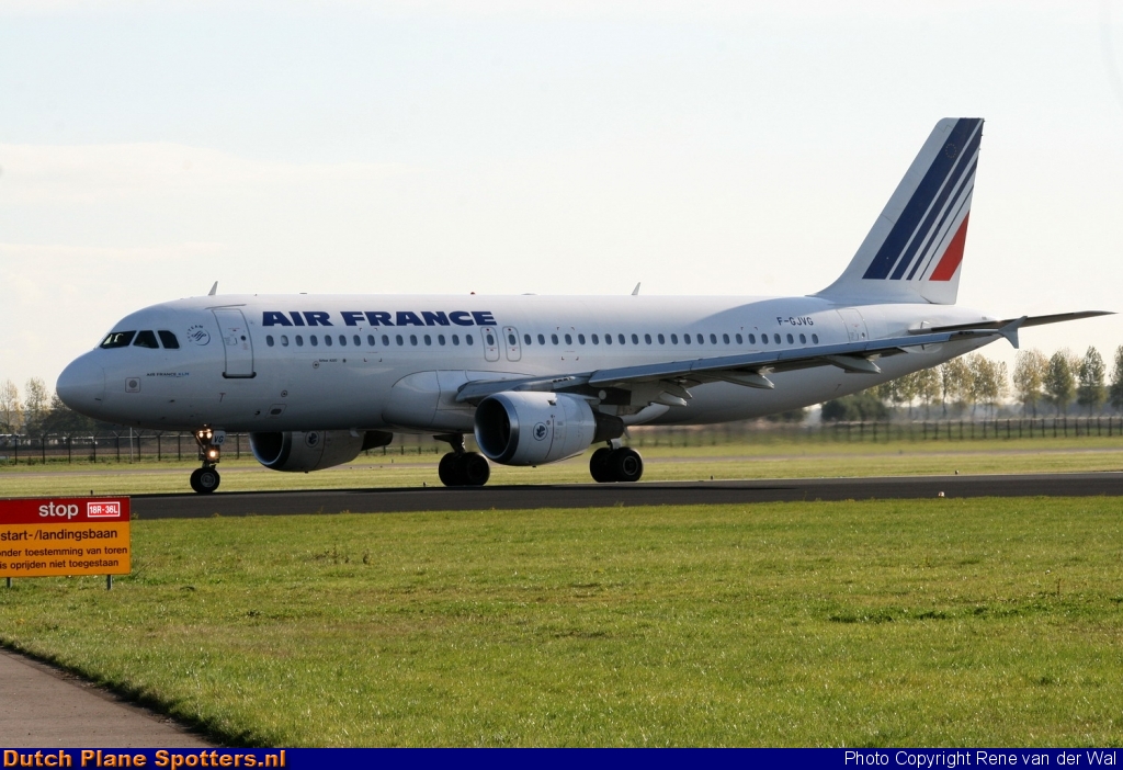 F-GJVG Airbus A320 Air France by Rene van der Wal