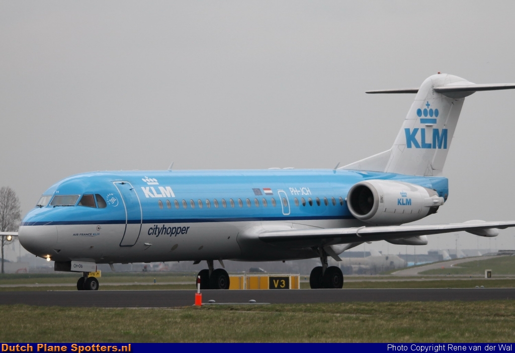 PH-JCH Fokker 70 KLM Cityhopper by Rene van der Wal