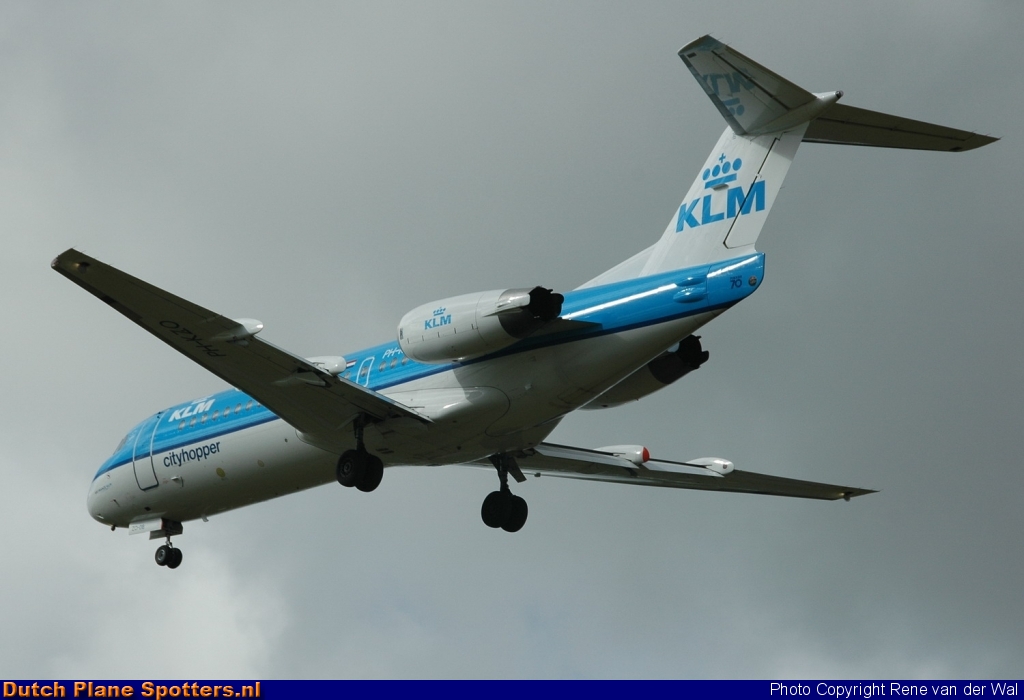 PH-KZO Fokker 70 KLM Cityhopper by Rene van der Wal