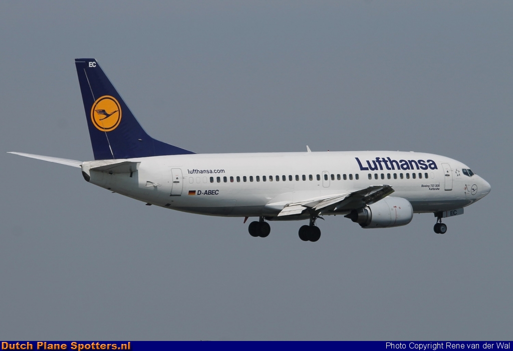 D-ABEC Boeing 737-300 Lufthansa by Rene van der Wal
