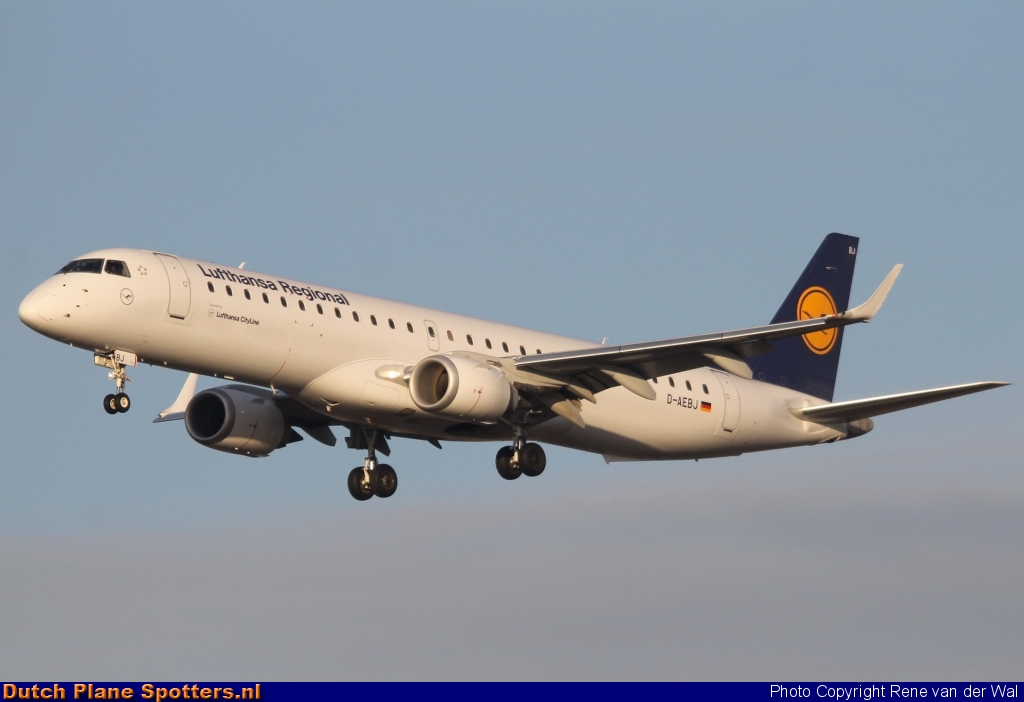 D-AEBJ Embraer 195 CityLine (Lufthansa Regional) by Rene van der Wal