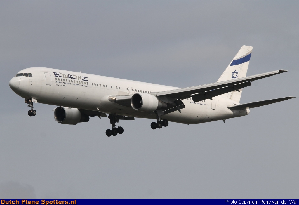 4X-EAJ Boeing 767-300 El Al Israel Airlines by Rene van der Wal