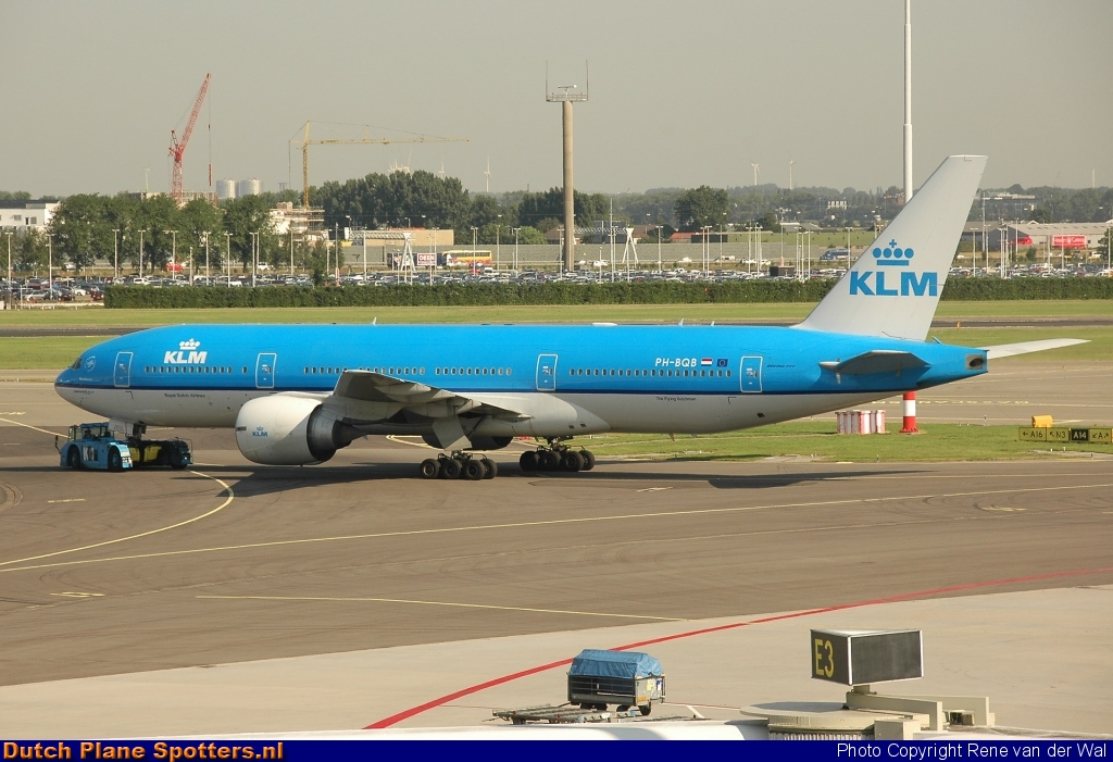 PH-BQB Boeing 777-200 KLM Royal Dutch Airlines by Rene van der Wal