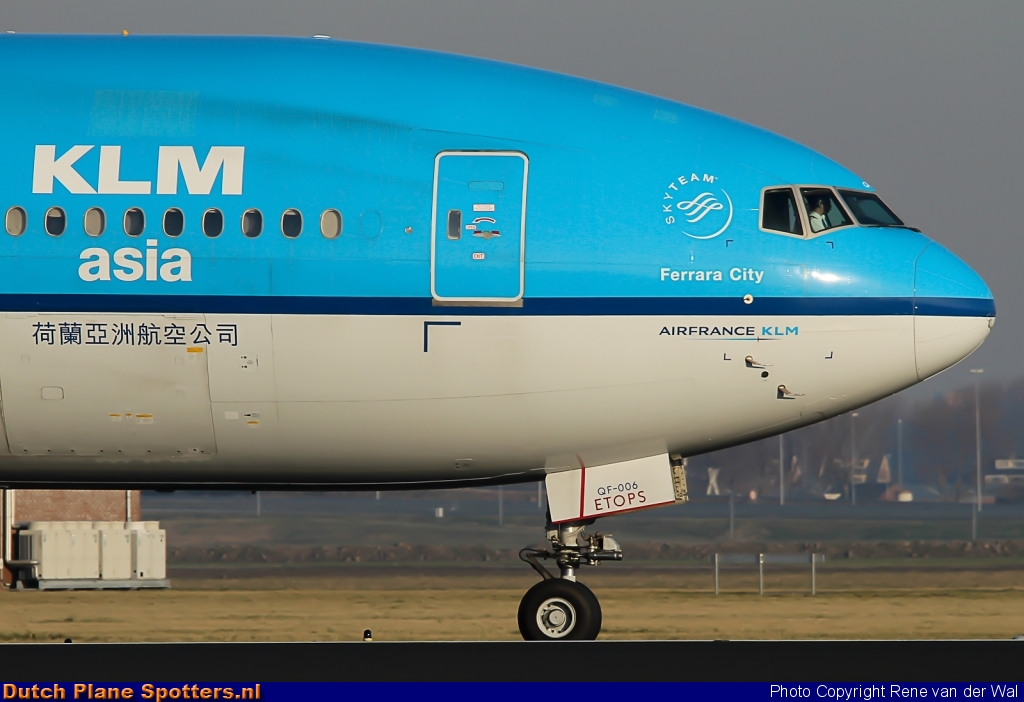 PH-BQF Boeing 777-200 KLM Asia by Rene van der Wal