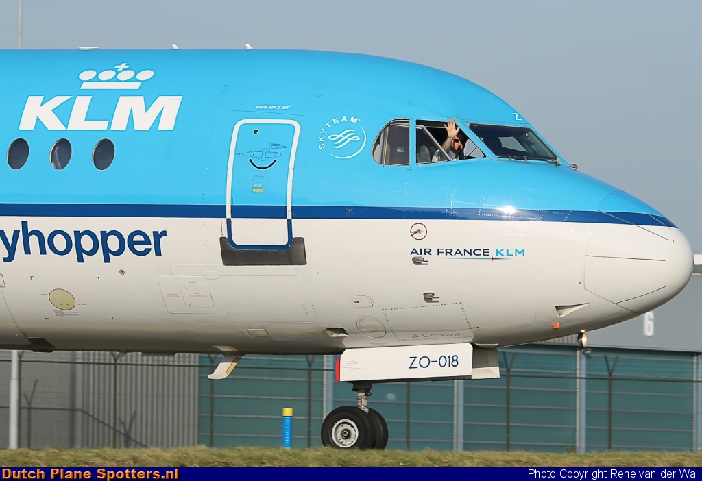 PH-KZO Fokker 70 KLM Cityhopper by Rene van der Wal