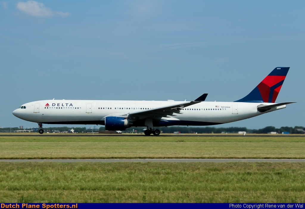 N814NW Airbus A330-300 Delta Airlines by Rene van der Wal