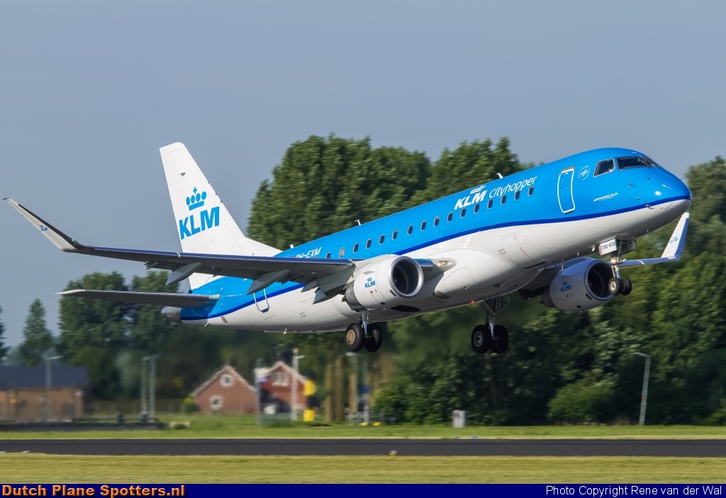 PH-EXM Embraer 175 KLM Cityhopper by Rene van der Wal