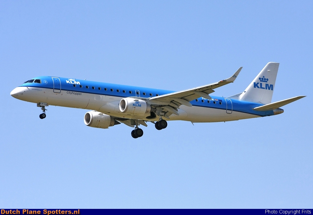 PH-EZW Embraer 190 KLM Cityhopper by Frits