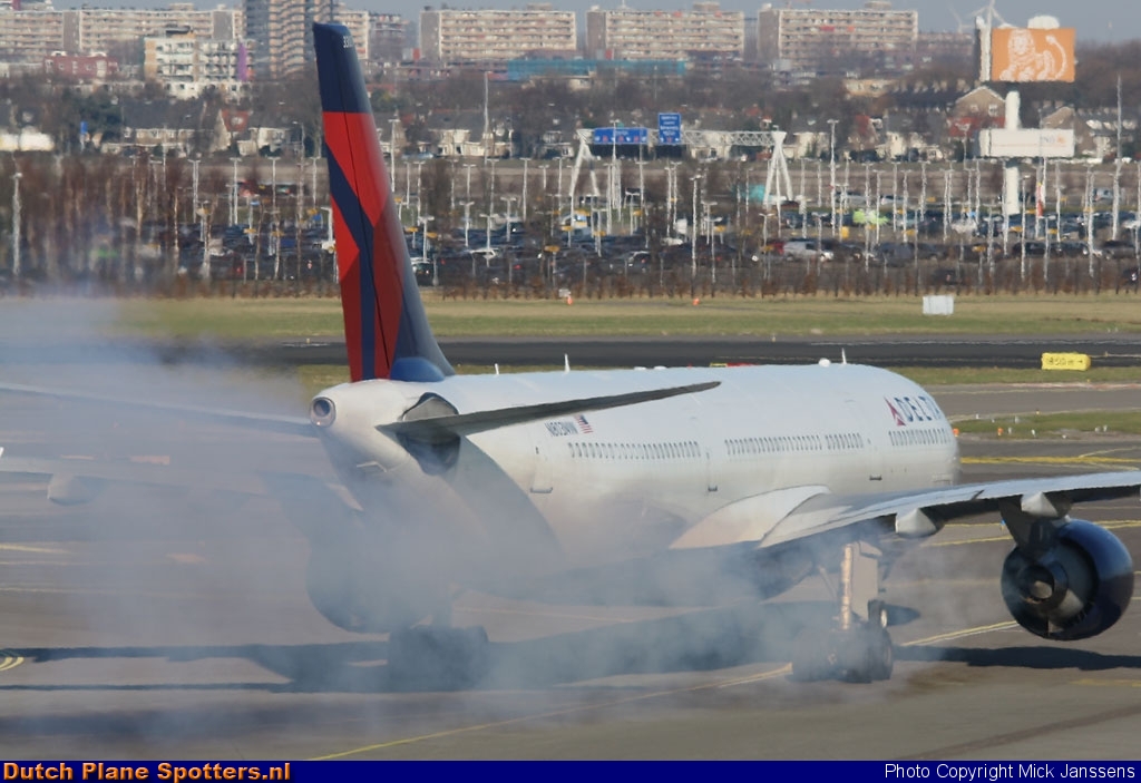 N803NW Airbus A330-300 Delta Airlines by Mick Janssens
