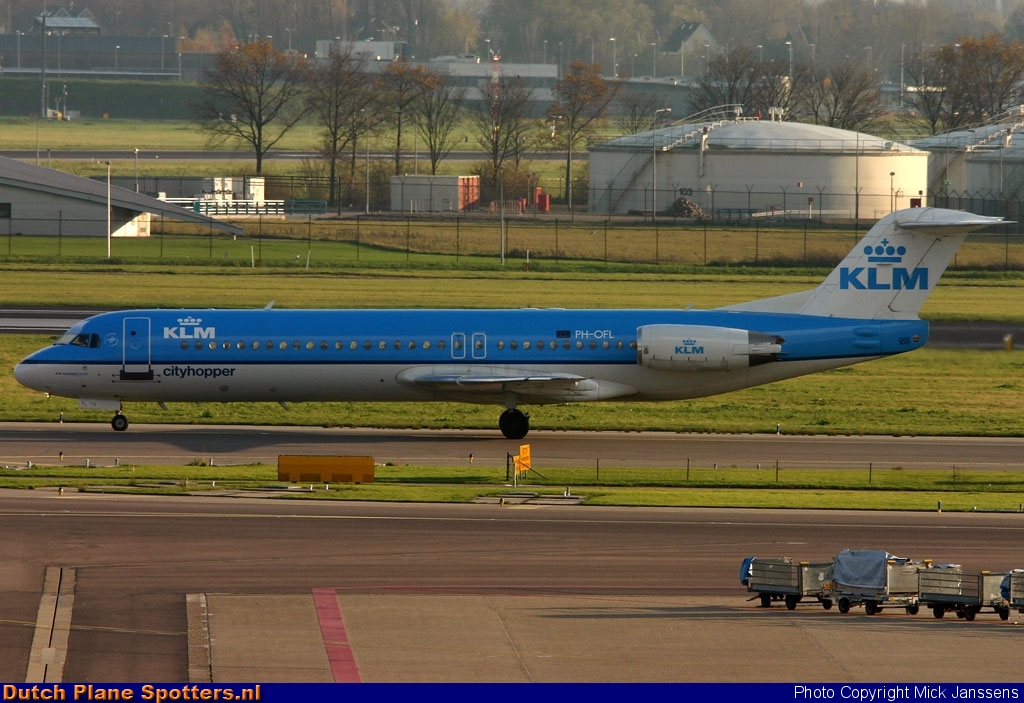 PH-OFL Fokker 100 KLM Cityhopper by Mick Janssens