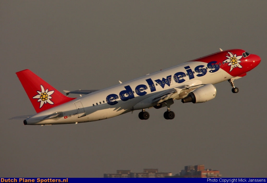 HB-IHY Airbus A320 Edelweiss Air by Mick Janssens