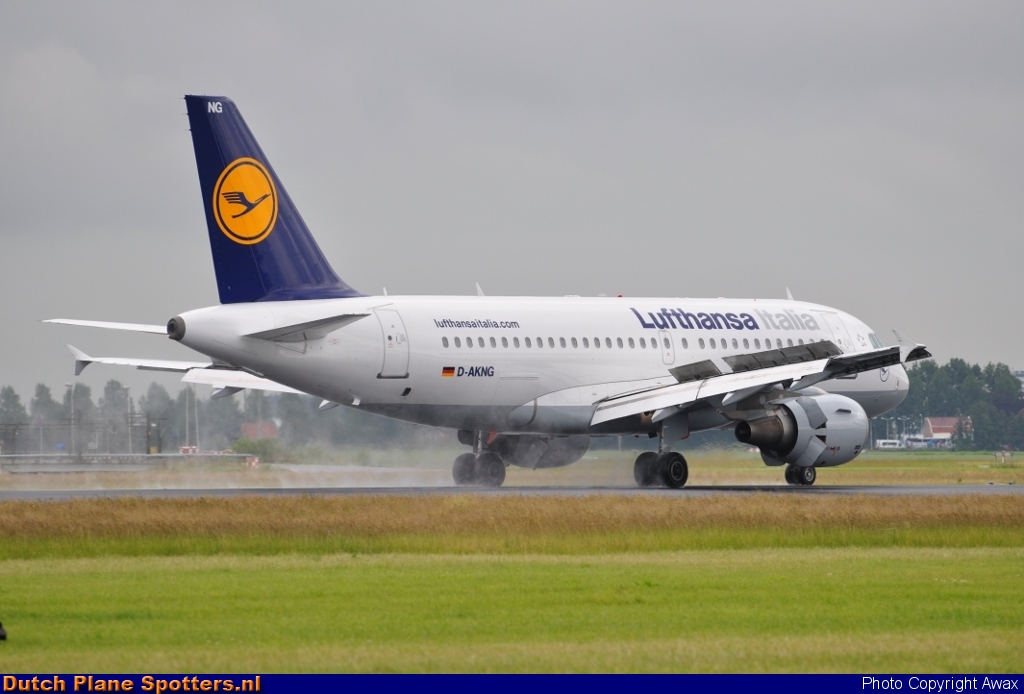 D-AKNG Airbus A319 Lufthansa Italia by Awax