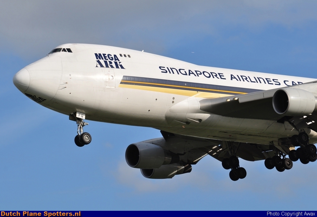 9V-SFQ Boeing 747-400 Singapore Airlines Cargo by Awax