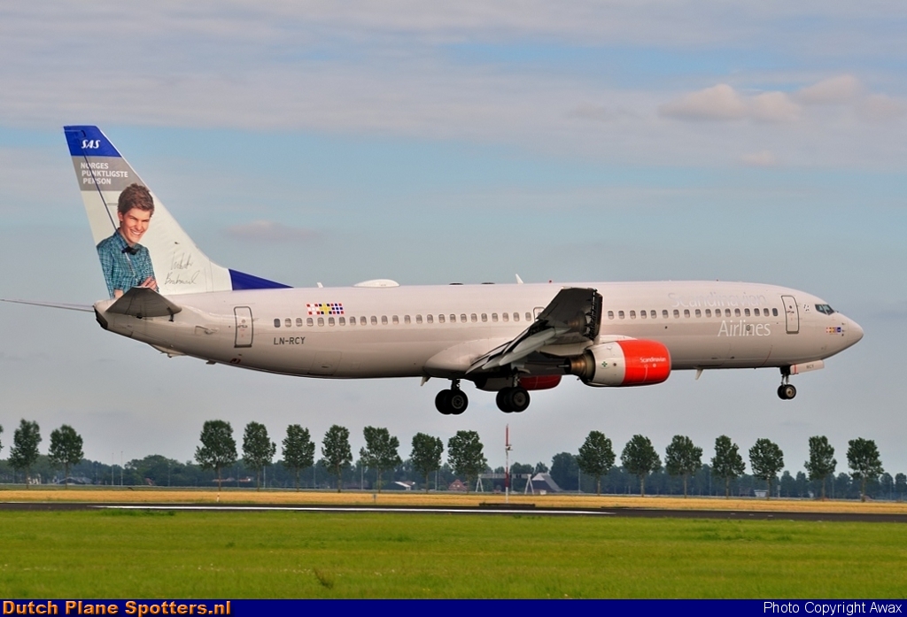 LN-RCY Boeing 737-800 SAS Scandinavian Airlines by Awax