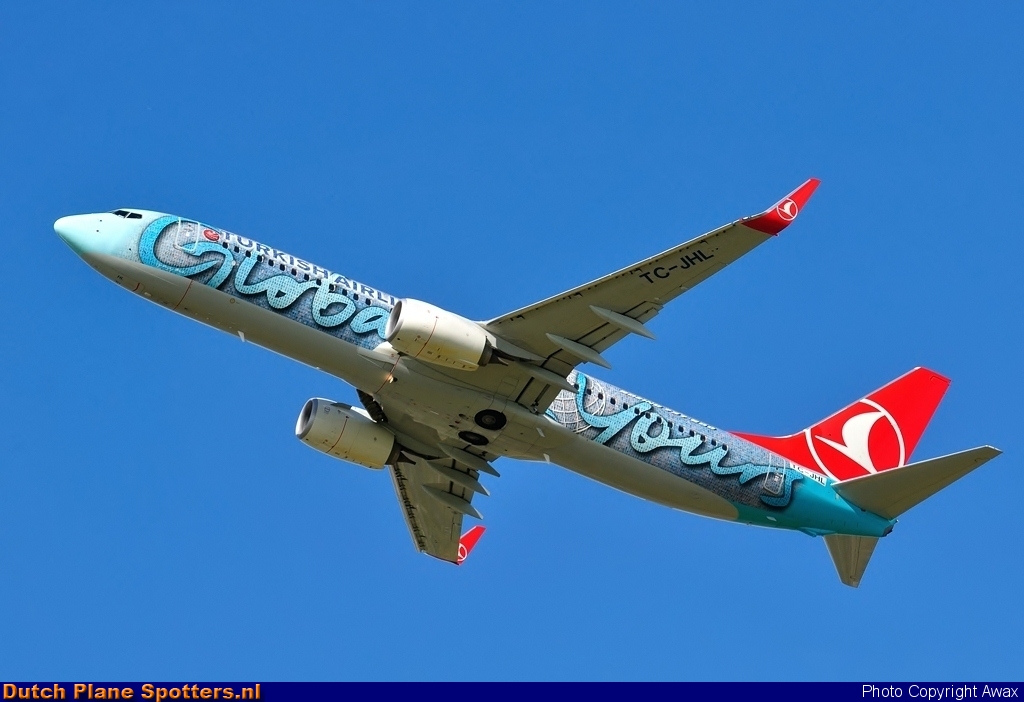 TC-JHL Boeing 737-800 Turkish Airlines by Awax