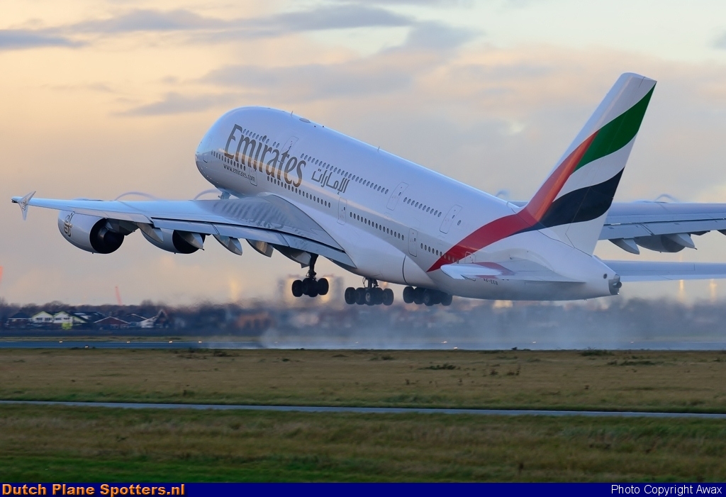 A6-EEB Airbus A380-800 Emirates by Awax