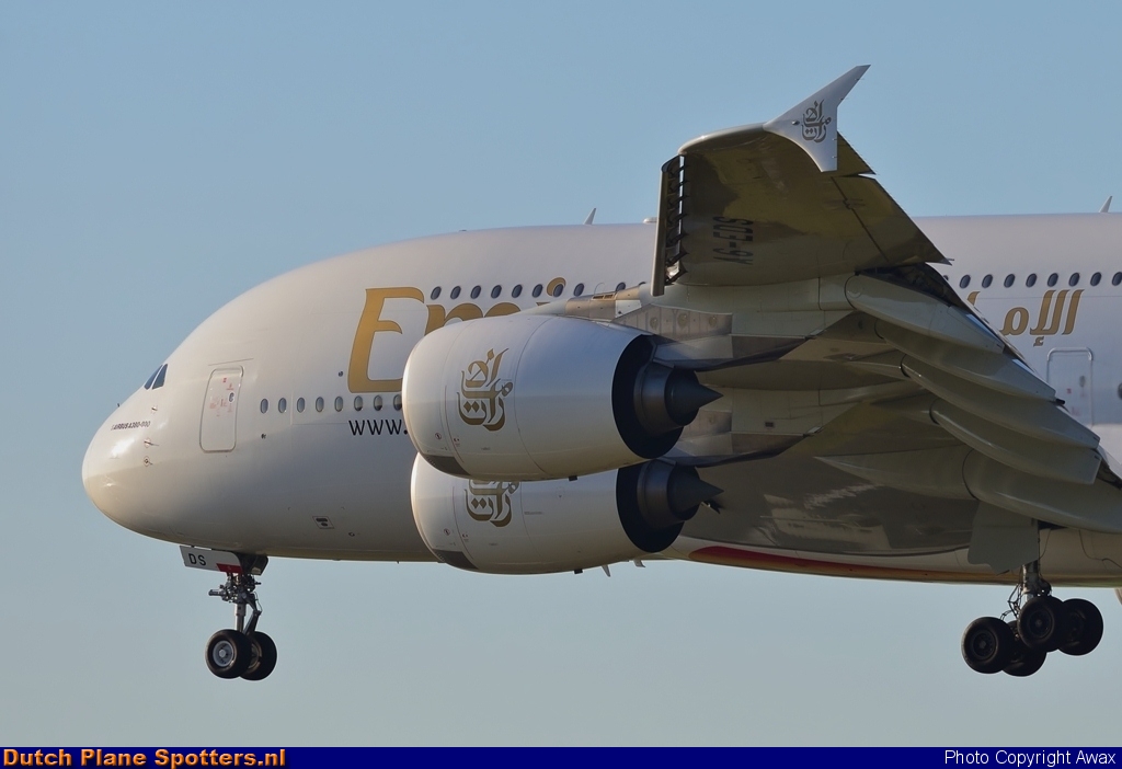 A6-EDS Airbus A380-800 Emirates by Awax